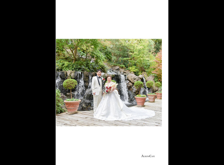14頁目：結婚式アルバム